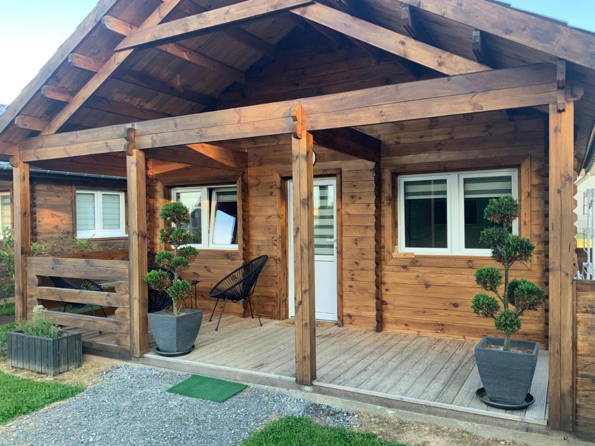 Le Chalet De Vacances Villa Hermival-les-Vaux Esterno foto